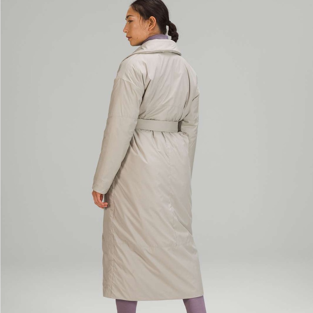 Lululemon Insulated Trench in Raw Linen, size 6 - Picture 9 of 13